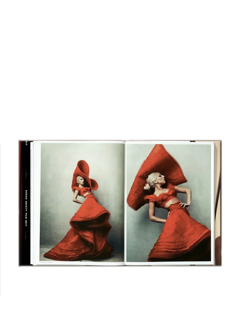 Annie Leibovitz Book - Image 3