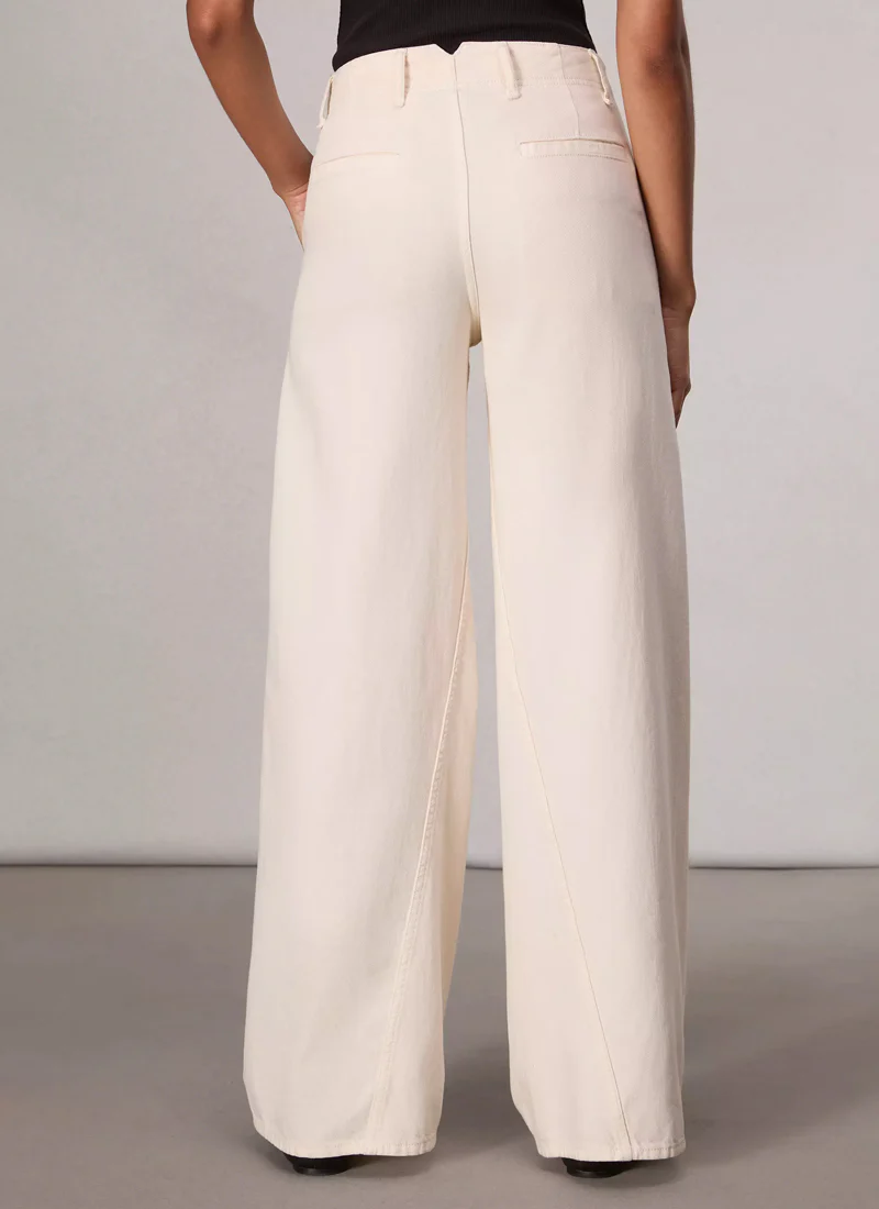 Featherweight Tailored Wide Leg Sofie Jeans - Image 2