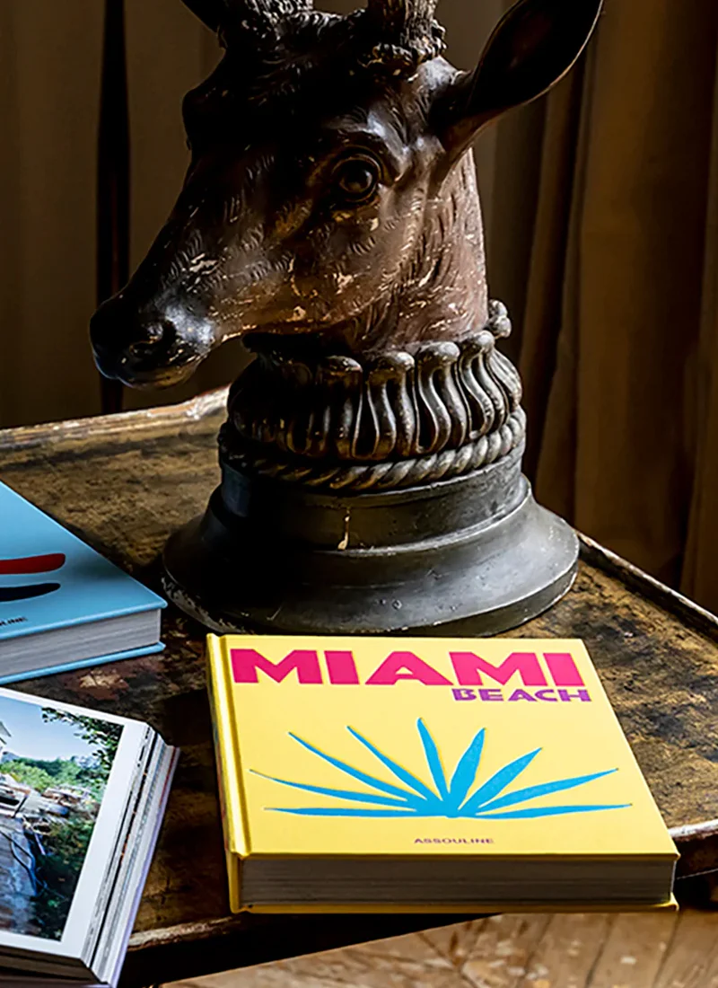 Miami Beach Book - Image 8