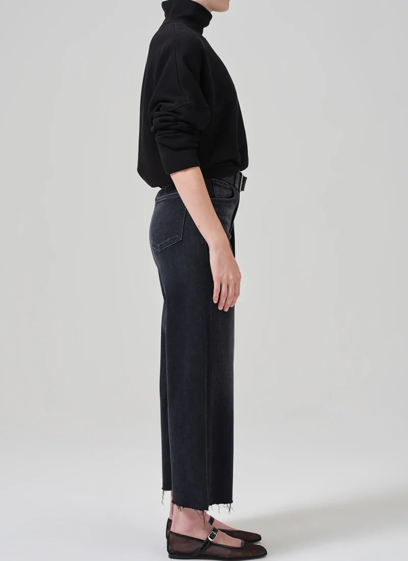 Lyra Wide Leg Crop Jeans - Image 5
