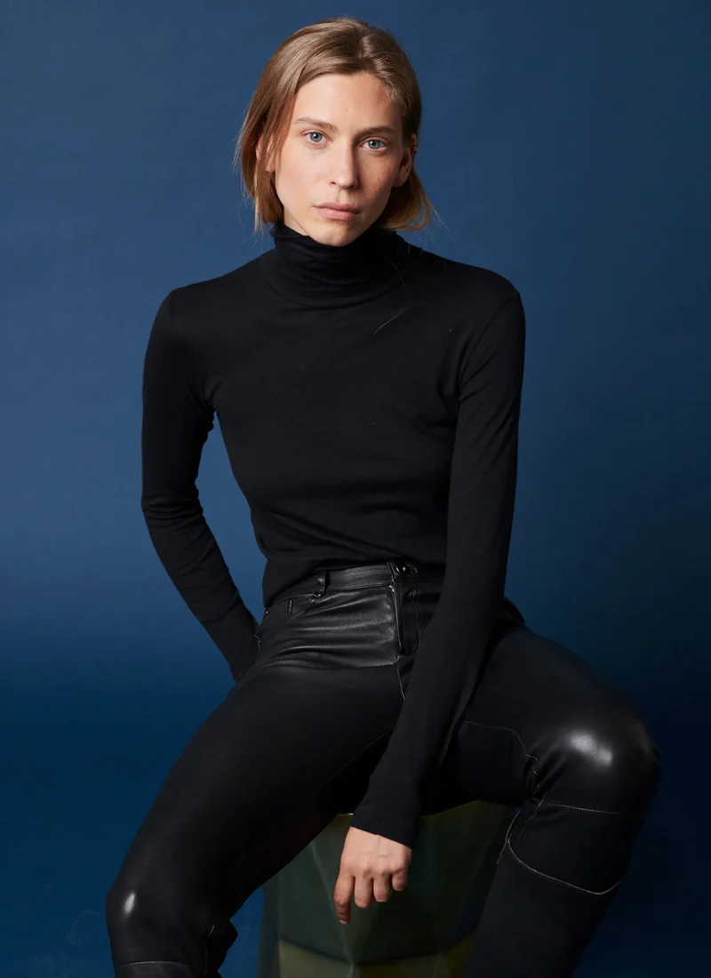 Long Sleeve Turtleneck - Image 4