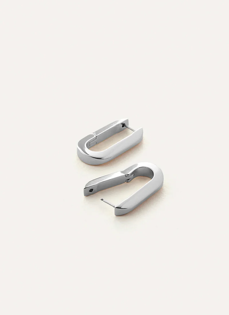 U Link Latch Back Earrings - Image 4
