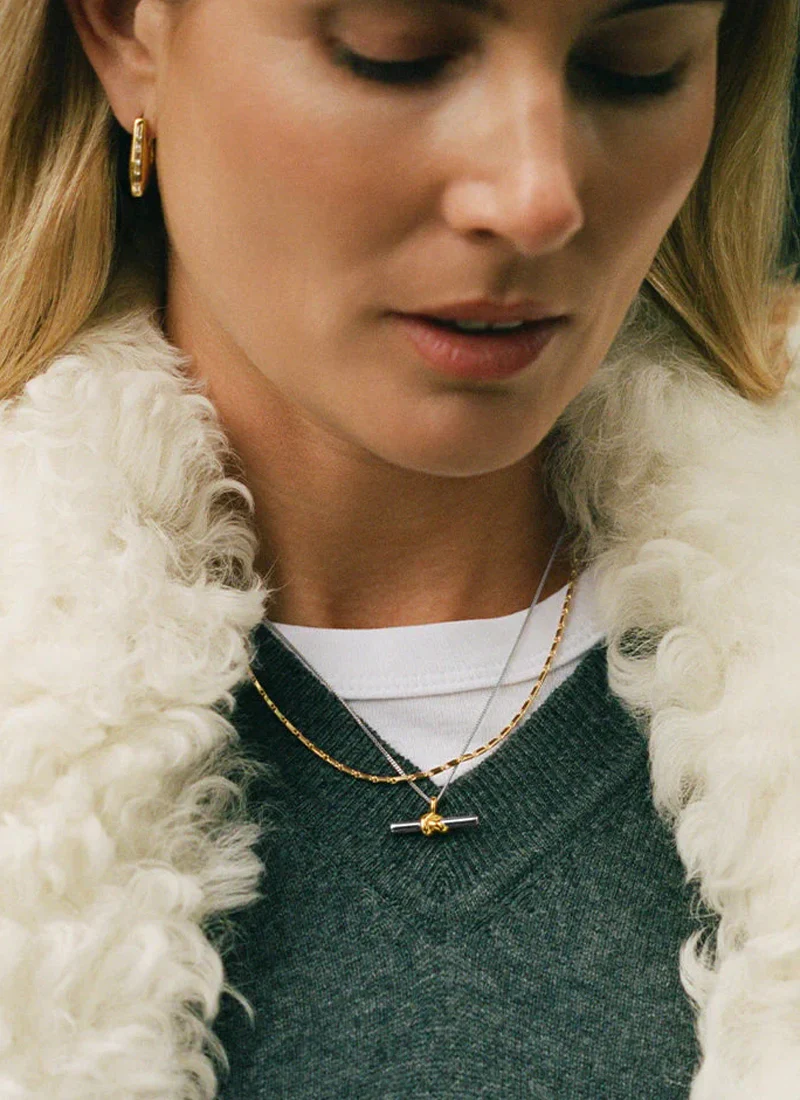 Lucy Williams T-bar Knot Pendant Necklace - Image 2