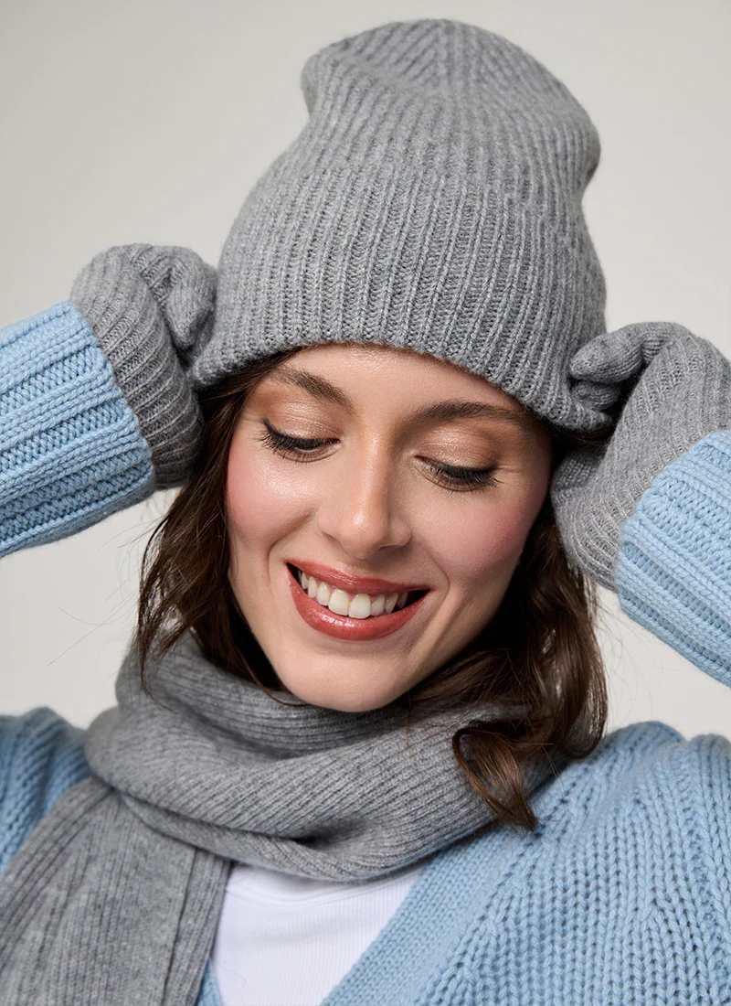 Cashmere Rib Knitted Beanie