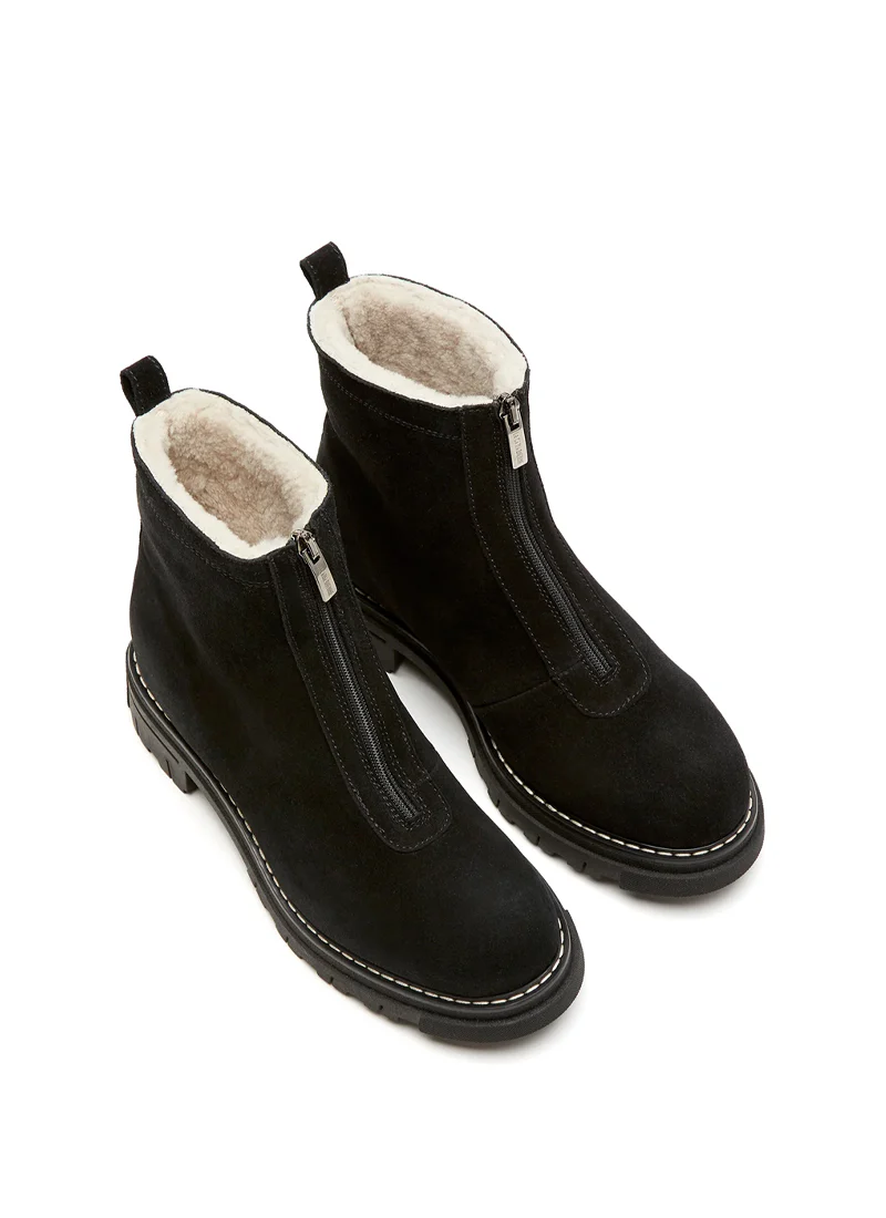 Delta Shearling Boot - Image 3