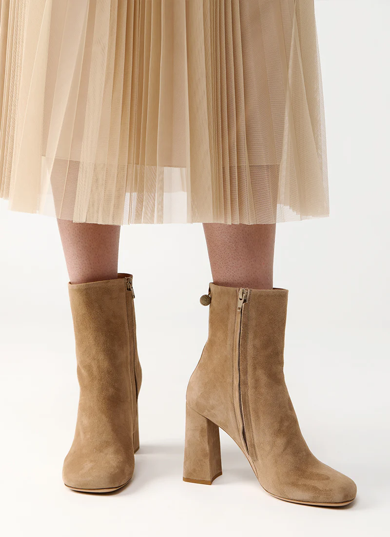 Stacked Heel Boot Suede - Image 3