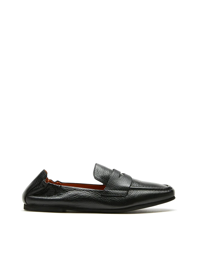 Kitson Pebble Loafer