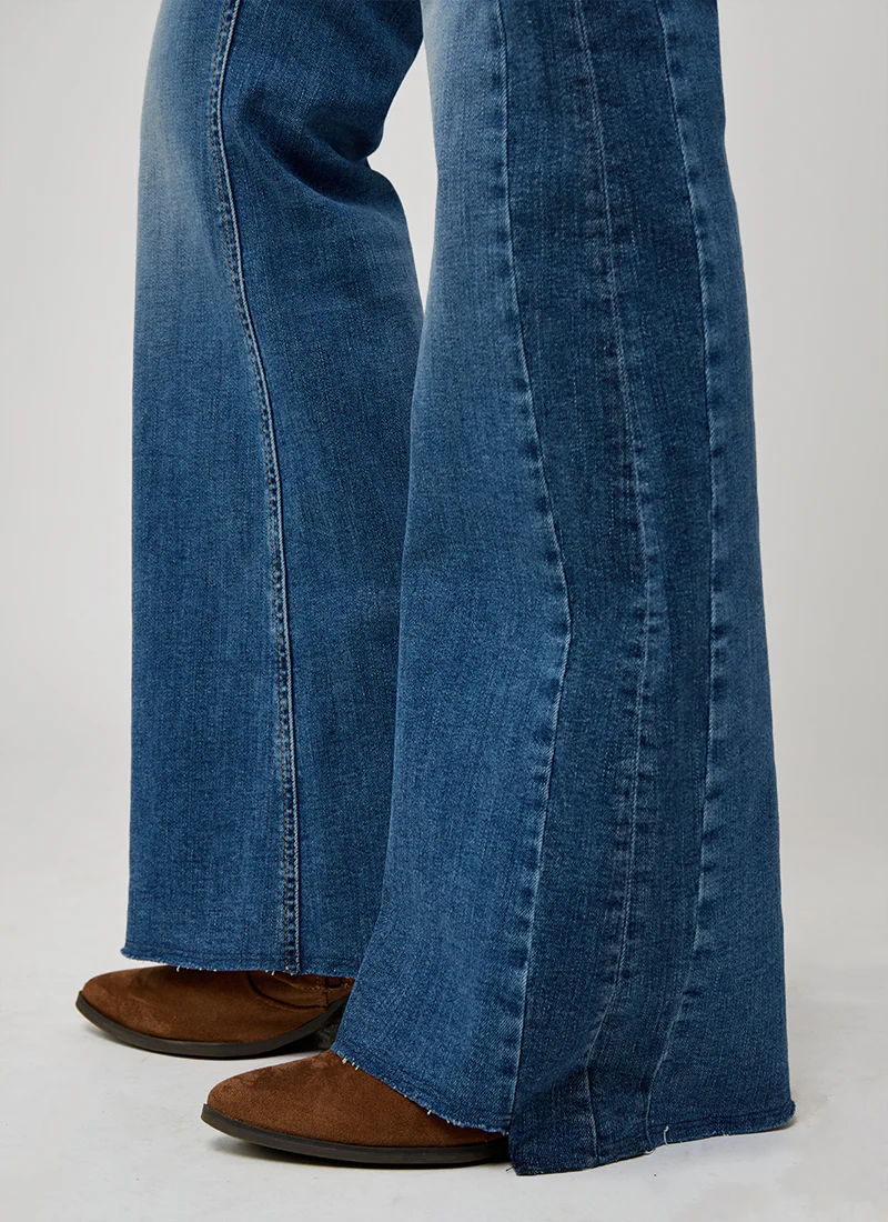 Fabienne Side Seam Patch Flare Jeans - Image 3