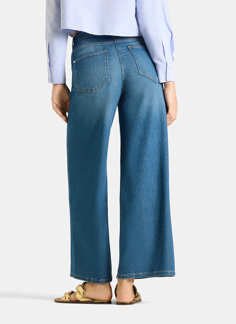 Baggy Asymmetrical Jeans - Image 3