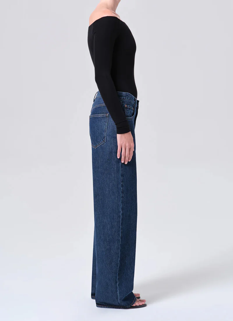 Low Curve Jean - Image 4