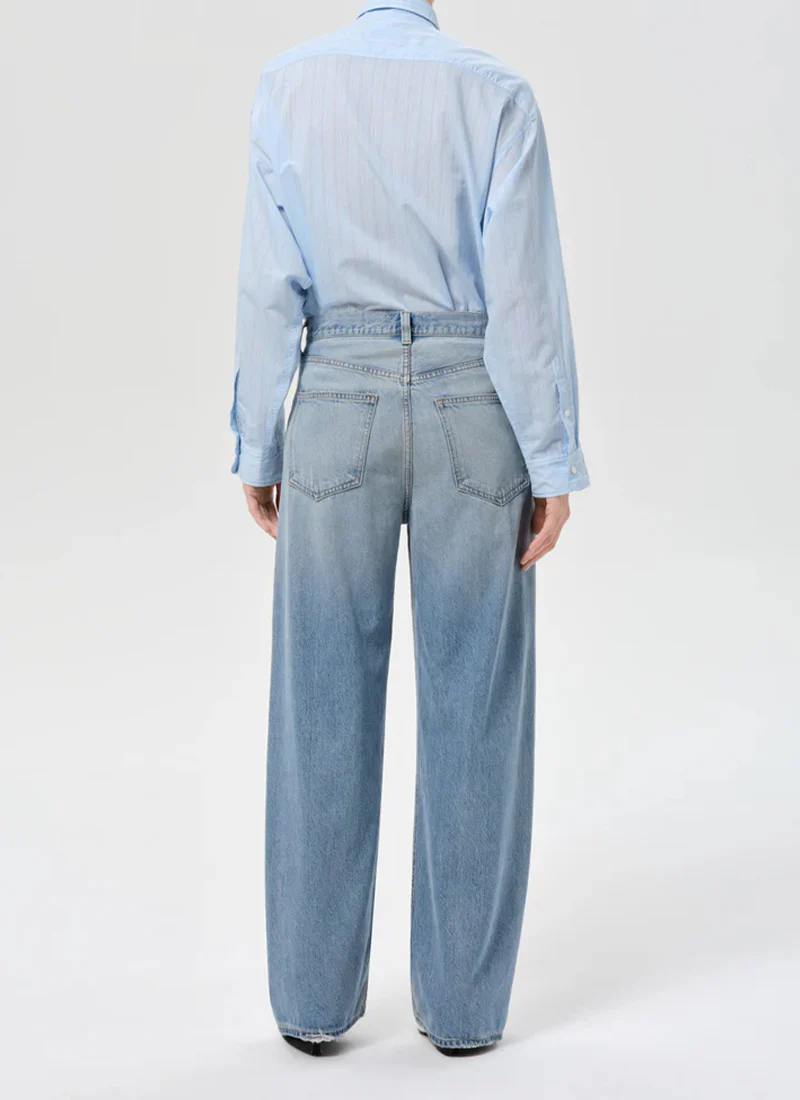 Low Curve Wide Leg Jeans - Image 3