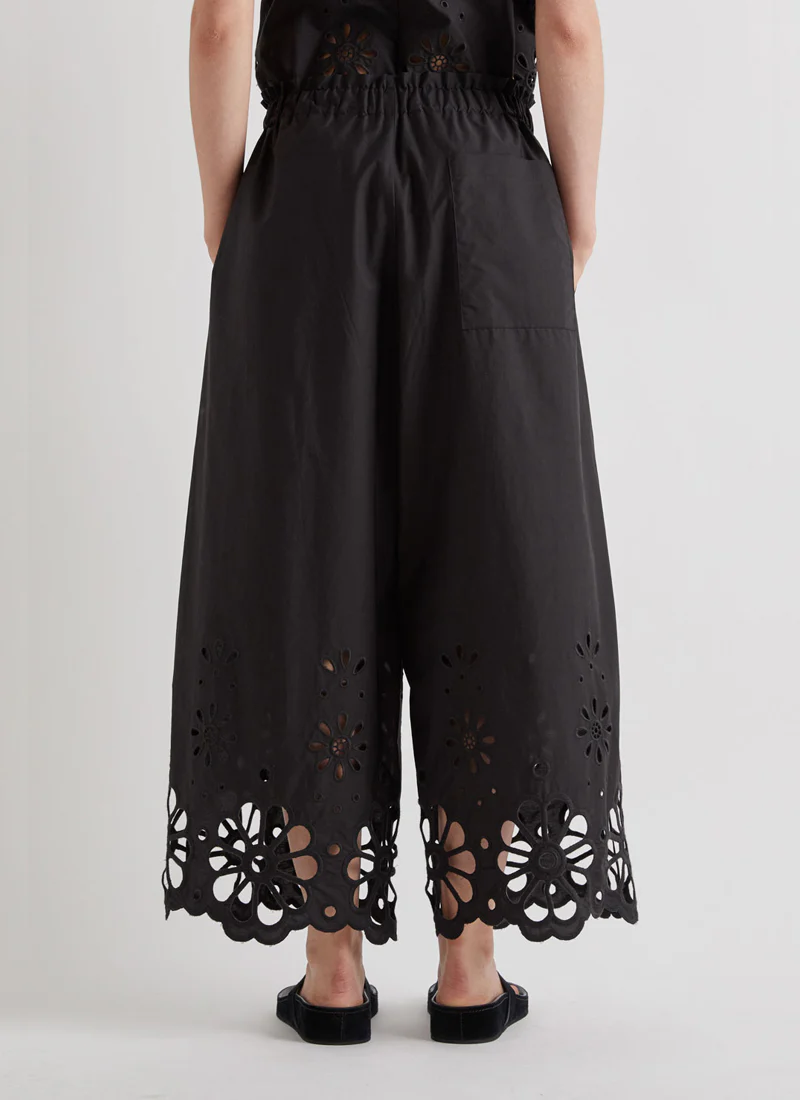 Eyelet Cropped Pull On Pant - Image 2