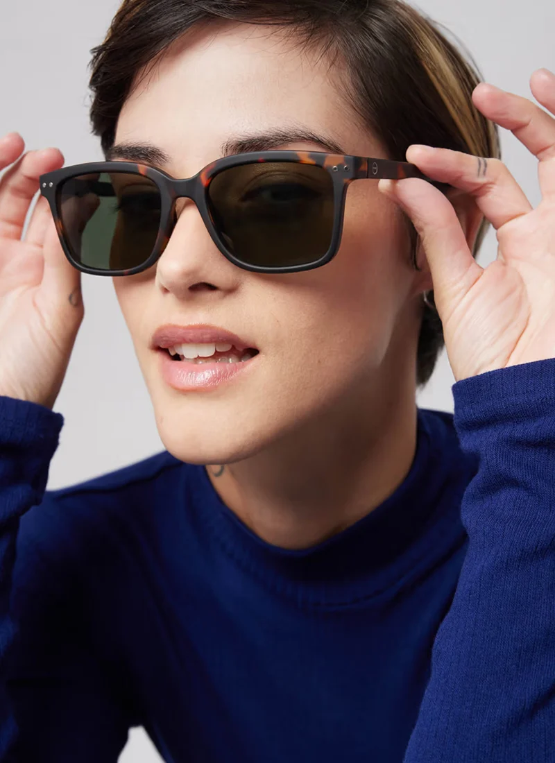 #L Sunglasses - Image 2