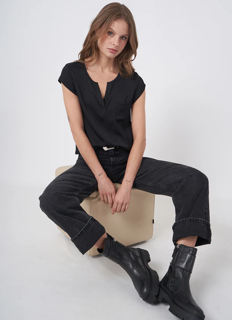 Silk Short Sleeve Blouse - Image 4