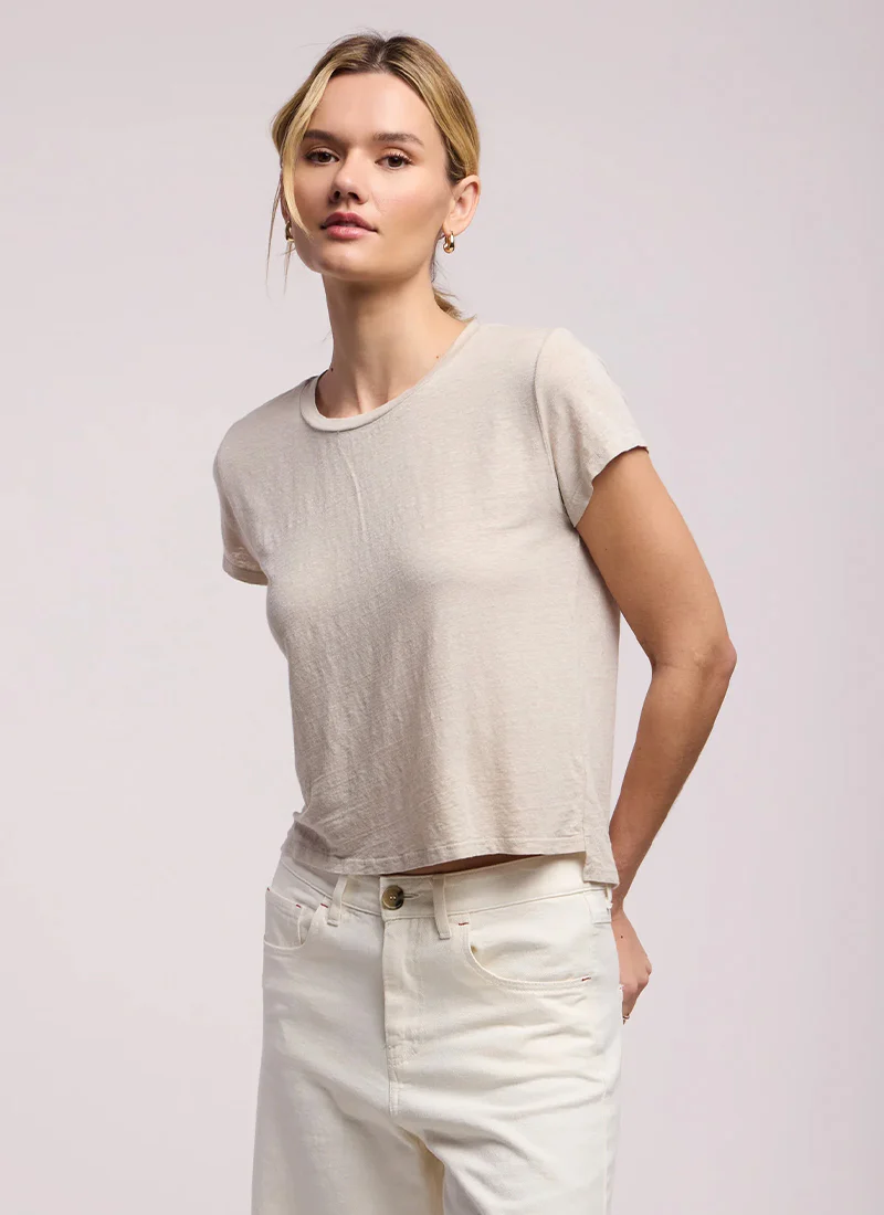 Casey Linen Knit T-Shirt - Image 3