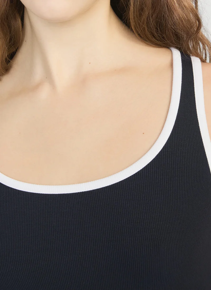 The Sporty Tank - Image 4